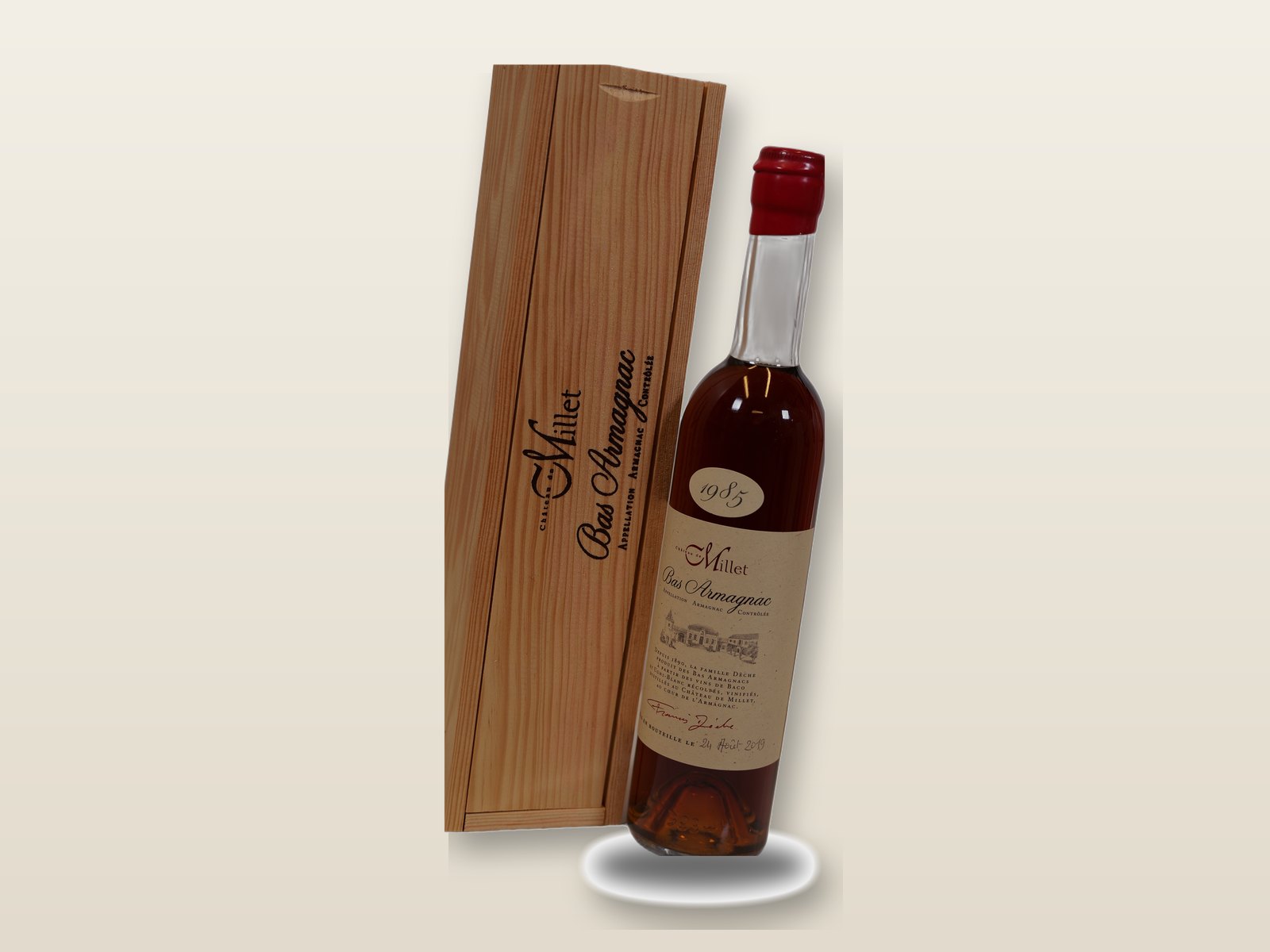 Bas-Armagnac 1985 from Château de Millet with its wooden box